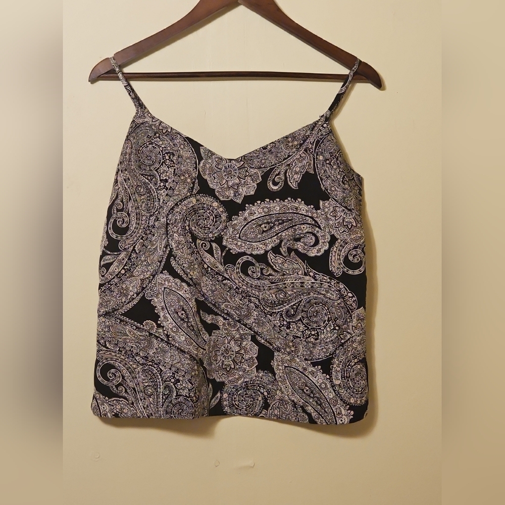 Banana Republic Women's Black Paisley Top
